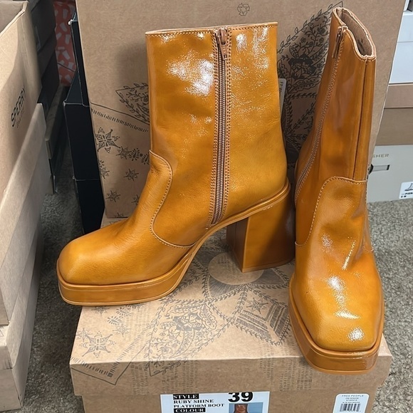Free People Ruby Shine Platform Boot in Sedona - Picture 4 of 6